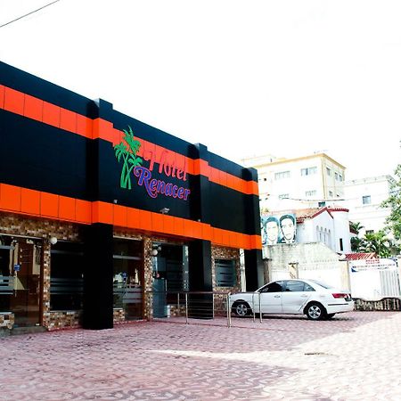 Hotel Renacer Santo Domingo Exteriör bild