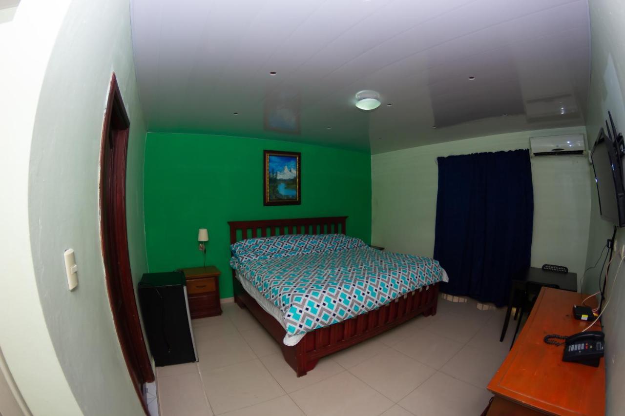 Hotel Renacer Santo Domingo Exteriör bild