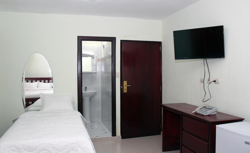 Hotel Renacer Santo Domingo Exteriör bild